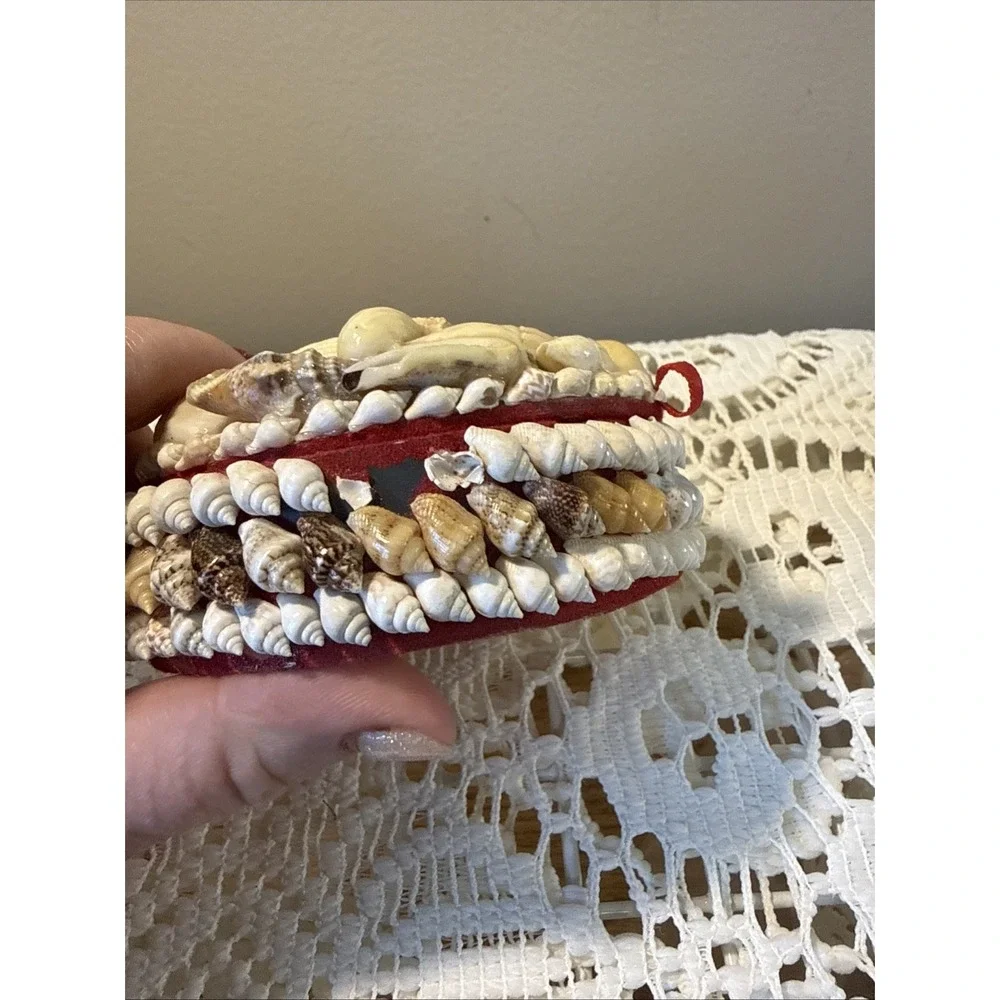 Vintage Seashell Round Trinket Jewelry Treasure Box Lid Beach Coastal